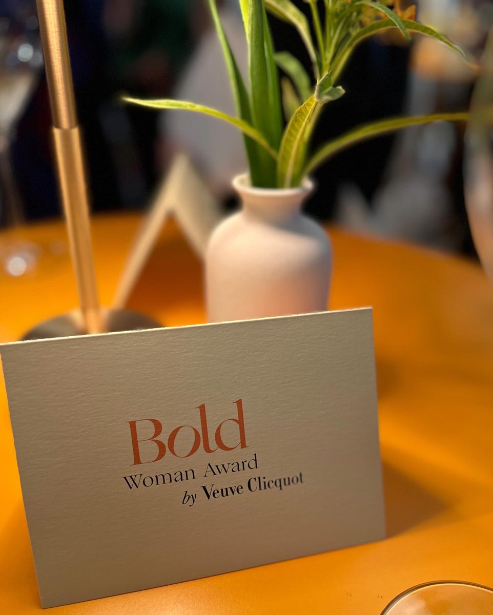 ヴーヴ・クリコ「ボールド ウーマン アワード2023（Veuve Clicquot Bold Woman Award 2023）」の授賞式へお招き頂き、出席してきました。

#VeuveClicquot #LiveClicquot #ヴーヴクリコ #BoldWomanAward
#Ad #DrinkResponsibly