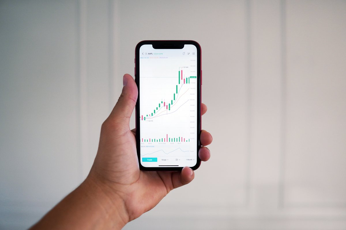 CapitalGaynes's tweet photo. How valuable is it to you to work with a financial advisor who understands a broad range of financial disciplines? The average person has 8-10 different financial people in their life providing advice. It’s hard enough to find one person you trust much less 8-10! https://t.co/061apF45GY