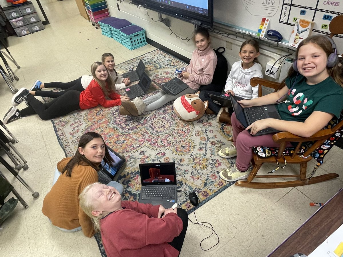 DrKCovington5's tweet photo. Students were coding on @PlayCraftLearn for Computer Science Education week. Love the accessibility features on #MinecraftEDU such as the immersive reader that improves focus on text! #ccsdConnectED24 @ITSCCSD @hourofcode @Minecraft #EveryCougarCounts #CCSDfam @MRESCougars https://t.co/3doquYaxyJ