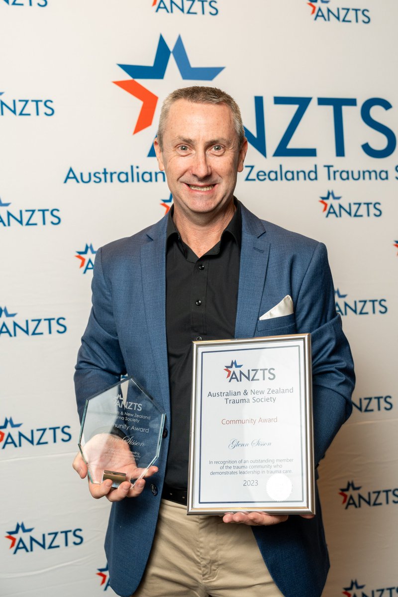 🎉 Big congratulations to Mr Glenn Sisson for winning the Aus & NZ Trauma Society's Community Award! 🏆 Over 18 years at NSW ITIM and 17 years in the Army, LTCOL Sisson demonstrated high dedication and leadership during bushfires, floods and the COVID pandemic. #CommunityHero