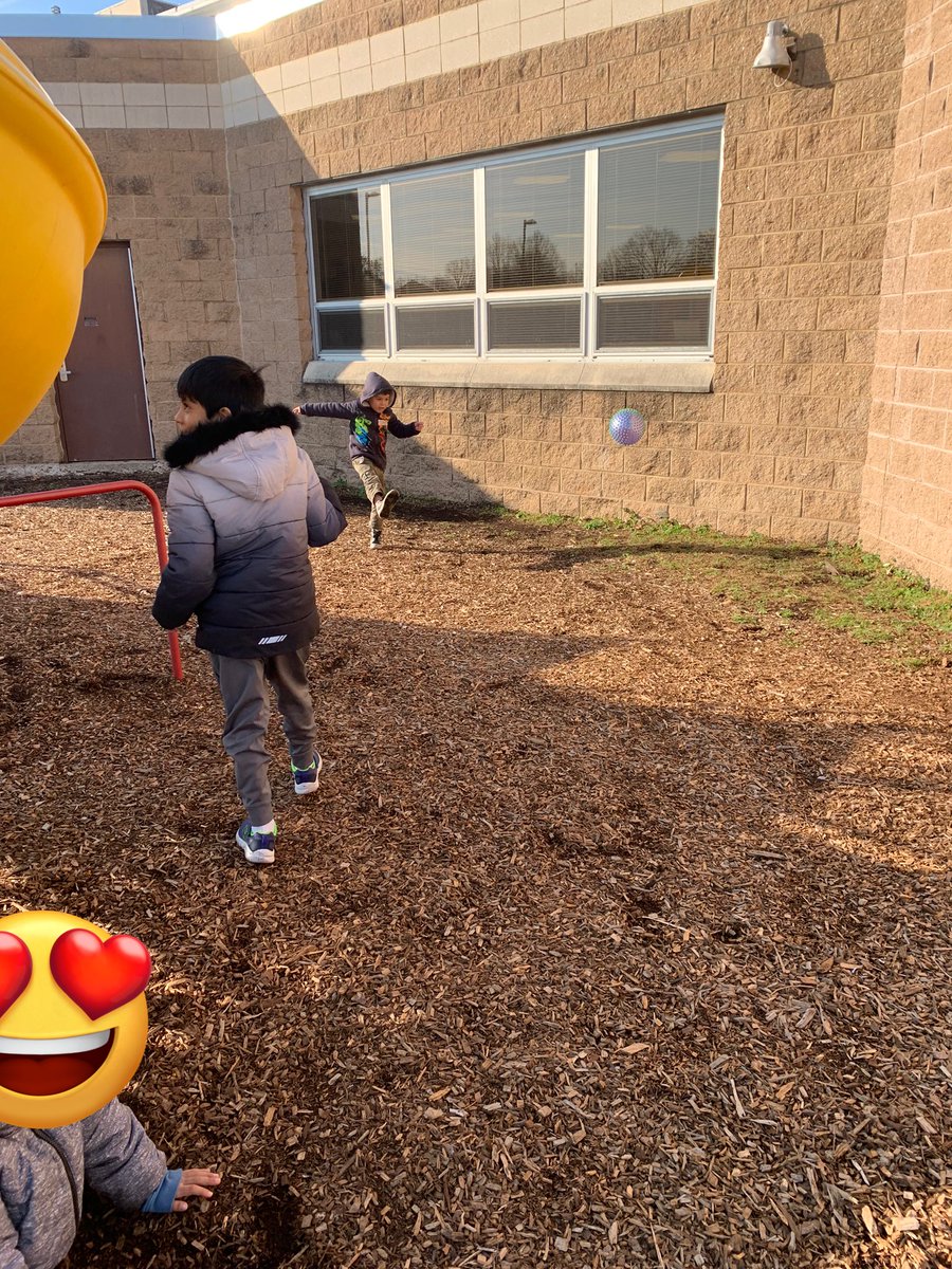 Mrs_Mack23's tweet photo. We enjoyed a little extra play time in the nicer weather today expanding our social skills with each other 💙 #EMKPRIDE https://t.co/Q3hWh3BR7s