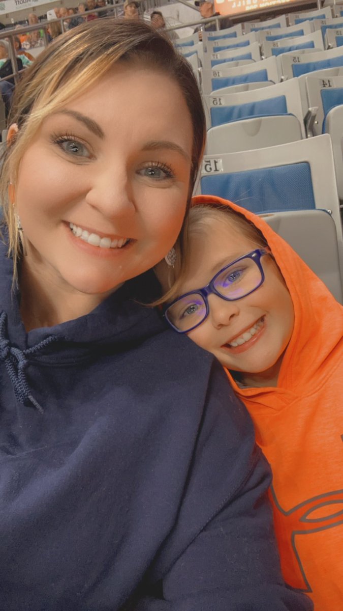Sayrababy's tweet photo. #letsgokomets here to strike oil! https://t.co/WnI7CzucjM
