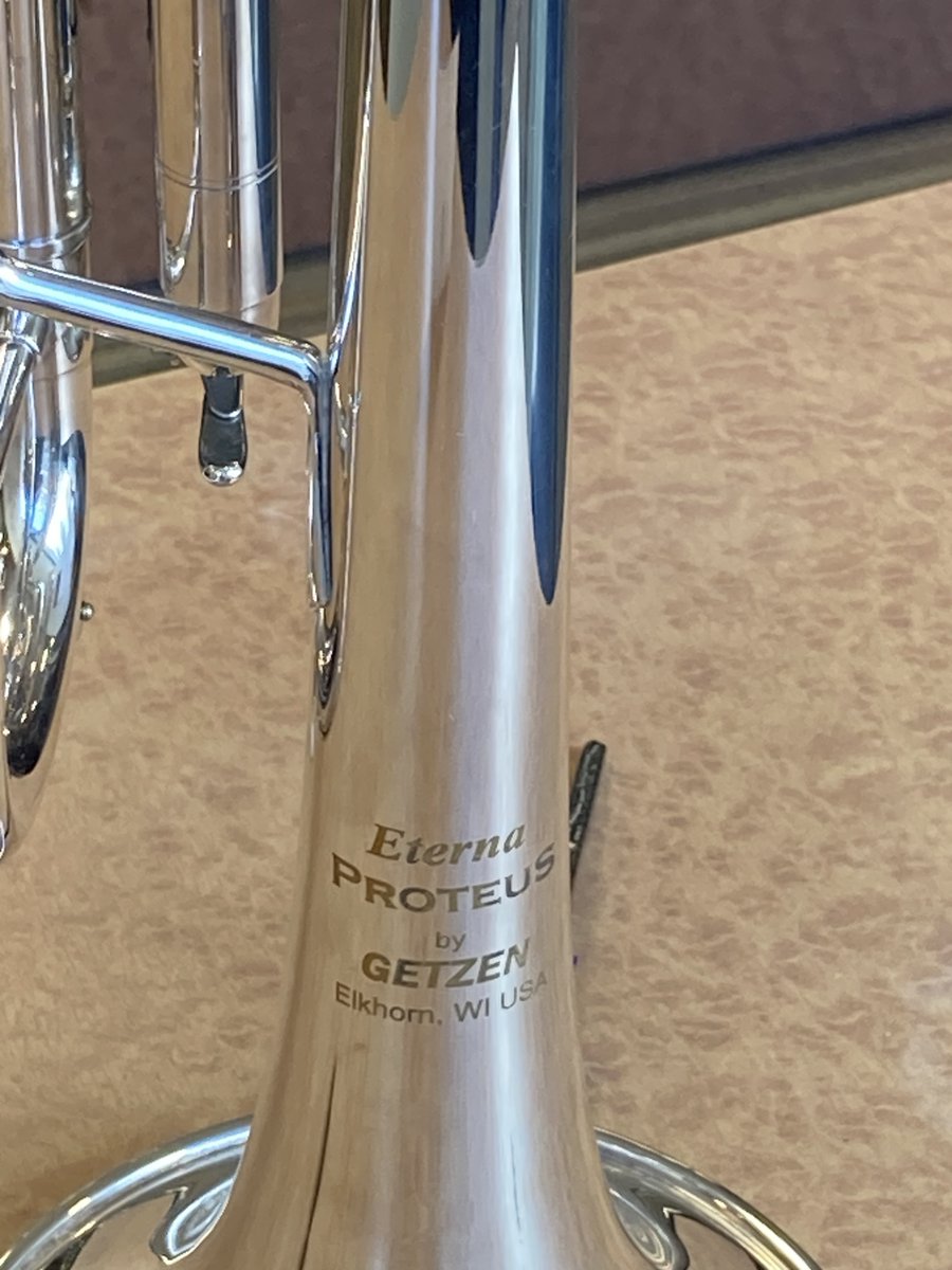 wind_crew's tweet photo. 【#トランペット】#アメリカンブラスウィークス 開催中🇲🇾💕
#GETZEN (ゲッツェン)のB♭管Trumpet”907S Eterna Proteus”🎺
クラシックからジャズまでオールラウンドに対応できる優れもの👀‼
明るく輝かしい音色が特徴です🎵ぜひお試しください✨
#吹奏楽 #ジャズ https://t.co/SvGIQaJ1Ez