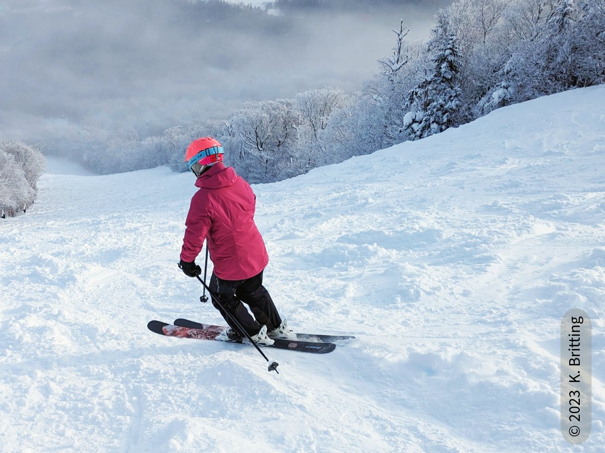 We've seen some great snow at higher elevations, huh!?! Now, what will Sunday bring???
skimaven.com/post/start-of-…

#SkiVT #vermont #skiing #SkiMaven #SoftServe #snow