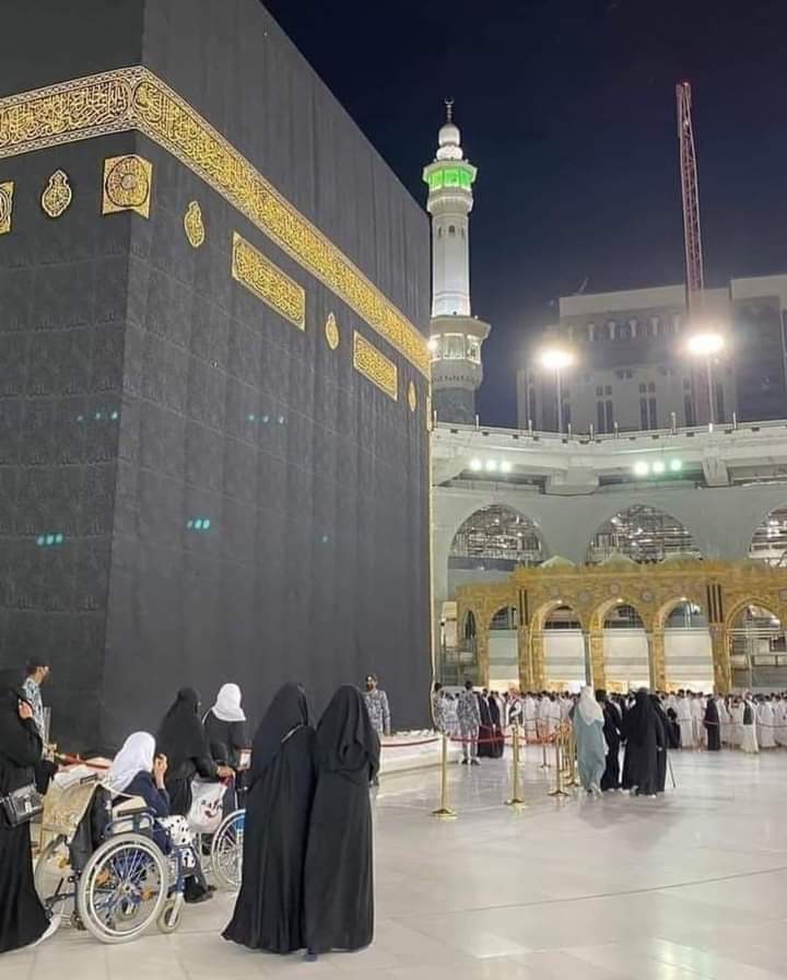 *🌹السلام و علیکم🌹*

*_🌹صباح_الخیر🌹_*

🌹 دعا ھے اس"رحیم"سے کہ ھم سب پررحم فرمائے
 🌹 دعا ھے اس"رب العزت" سے کہ ھم سب کی عزت کی حفاظت فرمائے
🌹 دعا ھے اس "الغنی" سے کہ ھم سب کو خوب نوازے
🌹 دعا ھے اس"مالک کائنات" سے کہ ھم سب کو ہرسچی خوشی دے۔
آمین یا رب العالمین 🌹
#داستان_دل