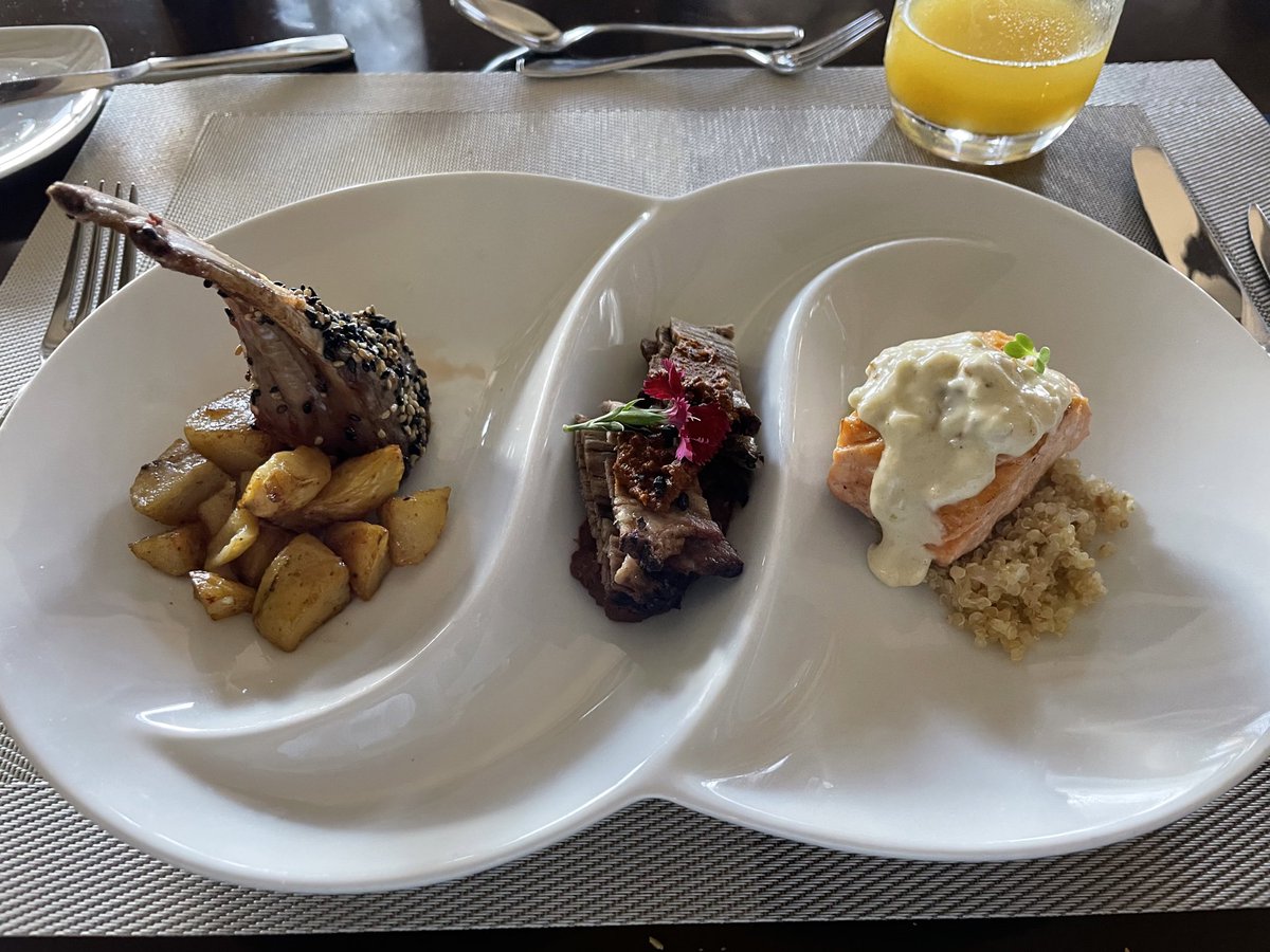 rmillet's tweet photo. Degustación con acentos de México https://t.co/ZdXtHdkV1S