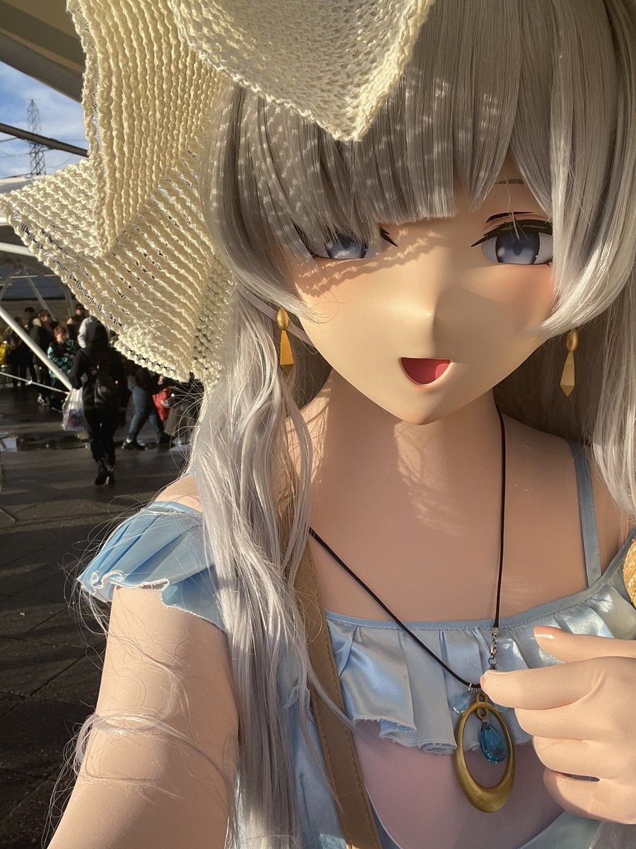 牽手情侶| TikTok, image size:900x1200