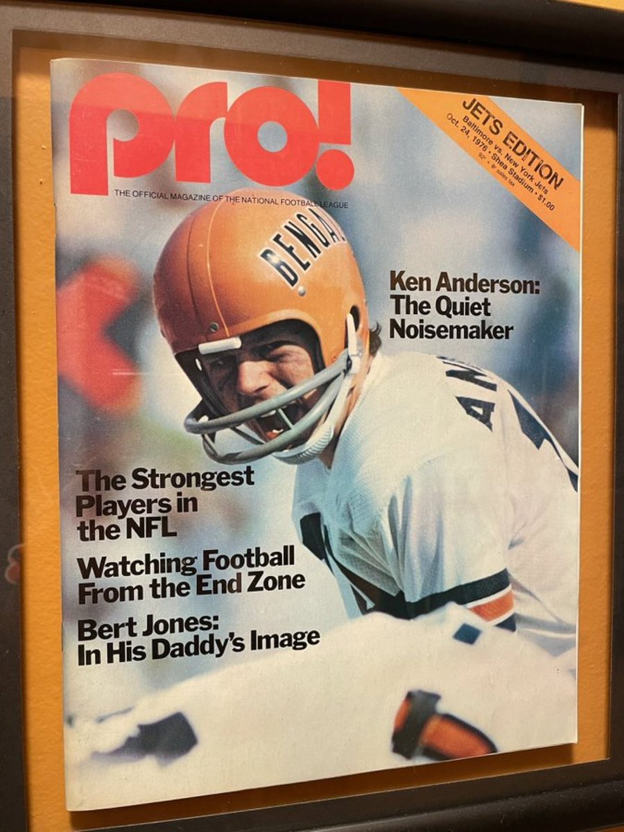 bengaljims_BTR's tweet photo. 1976 Baltimore #Colts vs #Jets game-day program. @KenAndersonNFL on the cover 🐐
#putKENin @ProFootballHOF
#CincinnatiFootballHistory https://t.co/Z6B69920pN