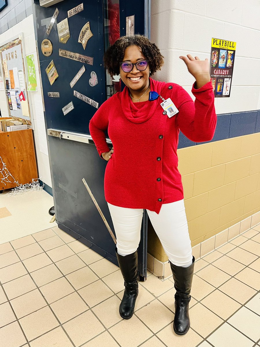 BerryMiller_JH's tweet photo. #GenerationTexasWeek ends on a sweet note. #MakeYourFutureSweet with post-high school plans with Bobcats sporting red & white or candy canes. ❤️💙🐾📚 #Believe #WeAreMiller #BuildPearlandProud https://t.co/F9ToDz2jWt