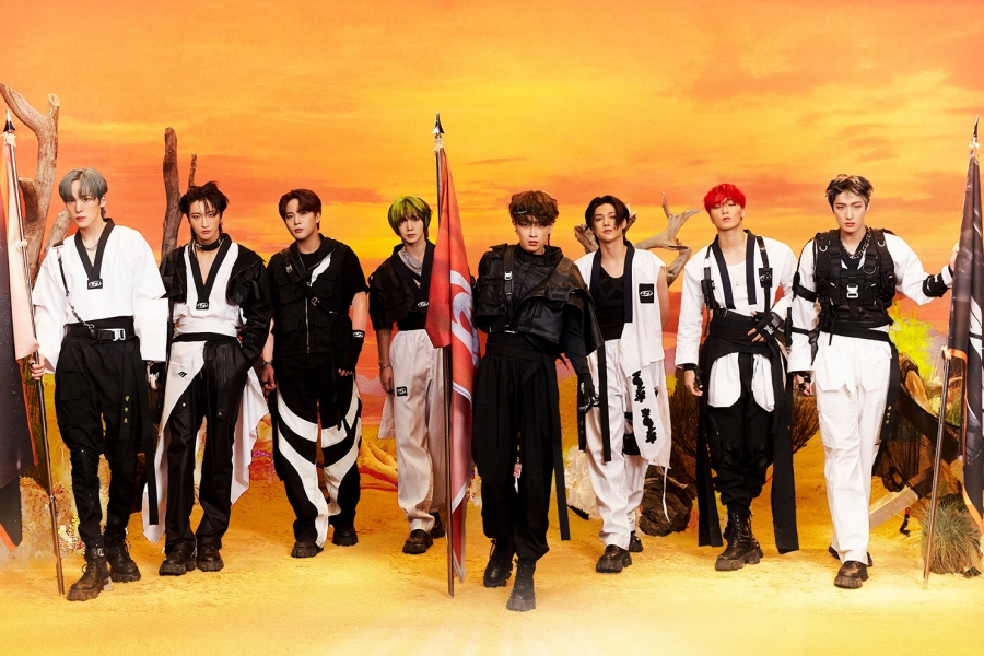soompi's tweet photo. #ATEEZ Takes #CrazyForm2ndWin On "Music Bank"
https://t.co/EOaOwQeo78 https://t.co/ybadlNvnXD