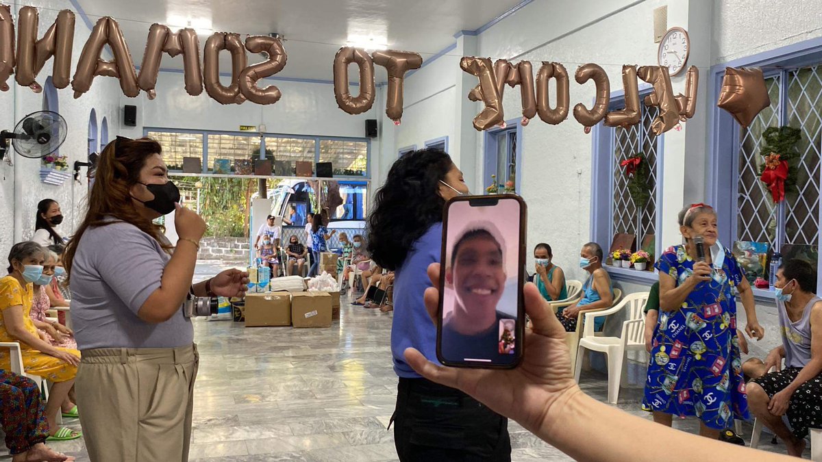 thirbeakalinaww's tweet photo. Even from afar, @ThirdyRavenaaa 's appreciation knows no bounds. Thank you for your support and good luck on the game later! π
#TBKProjectEELE https://t.co/n5FHkS53pI