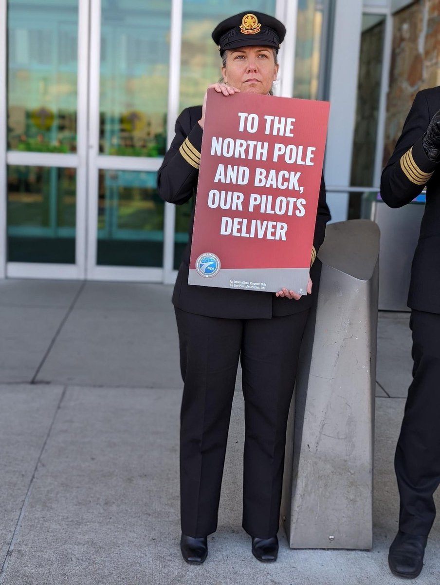 AirCanadaPilots's tweet image. La dernière année et demie nous a démontré que de voyager sur les ailes d’Air Canada lors de la haute saison peut amener des perturbations et des annulations et personne ne le sait mieux que nos passagers. 

#AirCanadaPilots #ALPA #WorldClassContract