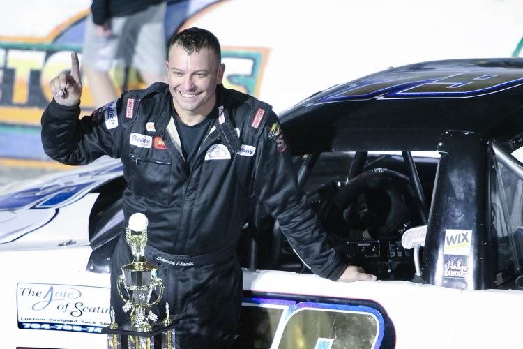 SerckMotorsport's tweet photo. Congratulations to pro truck driver, Steven Davis on winning at 5 Flags Speedway with our radiator package! Thanks for relying on Serck Motorsport to help you run #CleanerCoolerQuicker https://t.co/UTy6KZUKo0