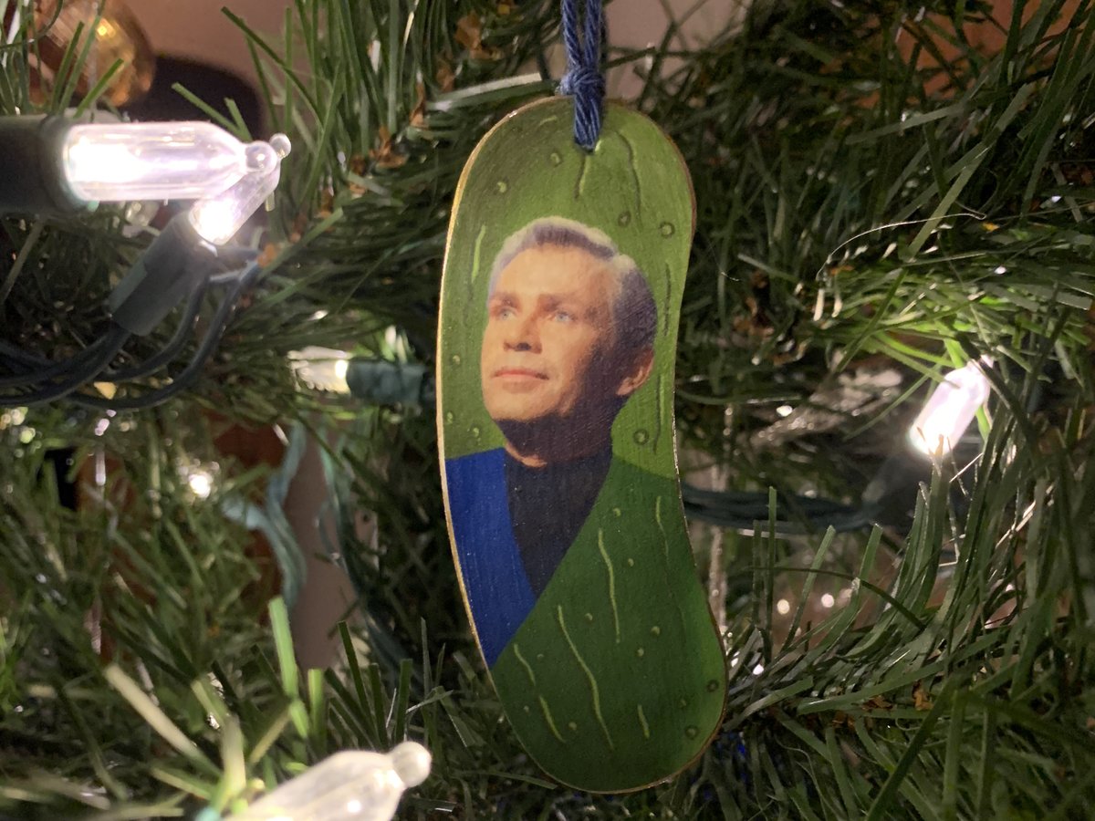 greteldrygoods's tweet photo. It's #ChristineChapel's fiancee #RogerKorby on a kirby. Reinforce future generations' fandom by trekking up their Christmas tree pickle tradition.  Who will play Korby next season on #StrangeNewWorlds?! 
https://t.co/VIFGcwEmNx
#StarTrek #StarTrekGifts https://t.co/ehjMuT2bbO