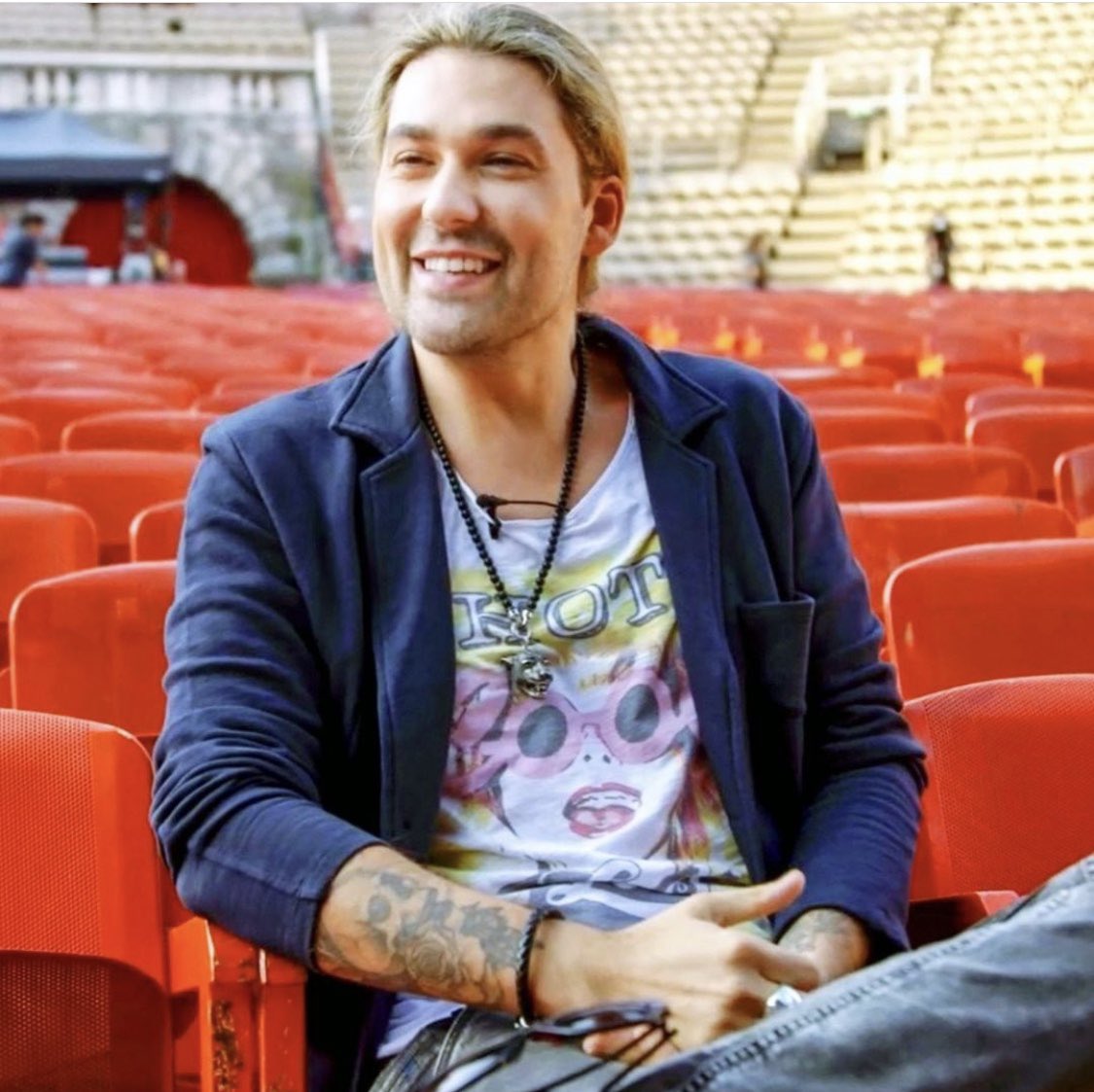 45 Minutes from David Garrett - Live in Verona on <a href="/ARTEde/">ARTE</a> today. Available online as well. arte.tv/de/videos/0917…