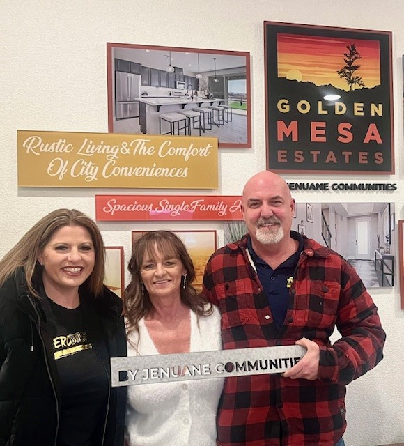 renohomebuilder's tweet photo. Congratulations to the new homeowners at Golden Mesa Estates! 🔑 🏠 ❤️ https://t.co/lSSgbELV80