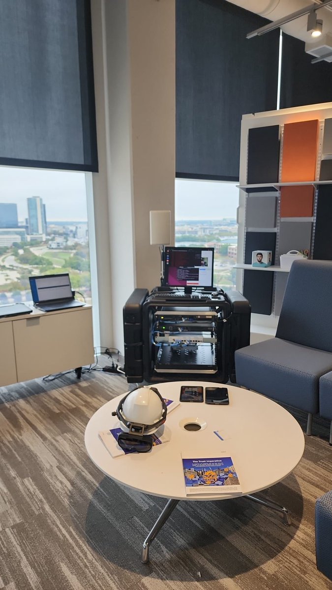 KCC_Tech's tweet image. Our propietary tool “NiB” [Network in a Box], showcased in action during a significant demonstration ⚡️ Let our KCCTech Team Show You How We Do Things Differently! 

#KCCTech #Network #Integration #Commissioning #EndToEnd #OneStopShop #ConstructionServices #NiB