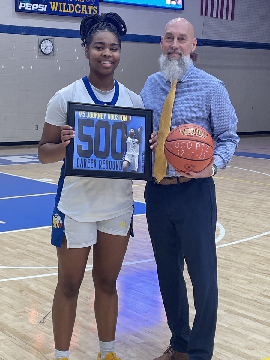 Before tonight’s game we honored Journey Houston. Within the last week she has eclipsed the 1,000 point and 500 rebound mark for her career!   Congratulations!!