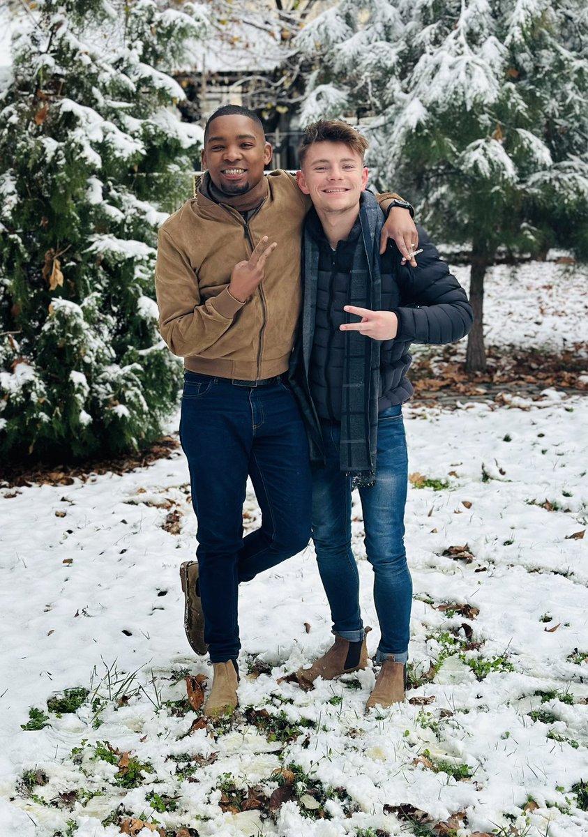 CRangataJ's tweet photo. Let’s snow https://t.co/zFakdt7tvd