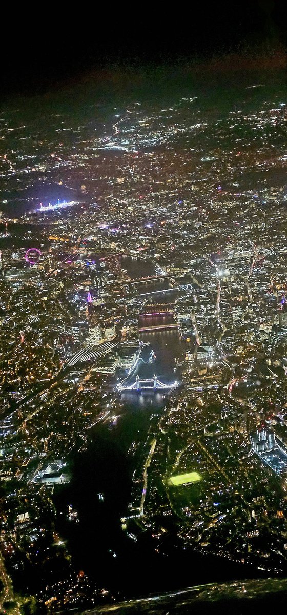 London last night from the air ✈️