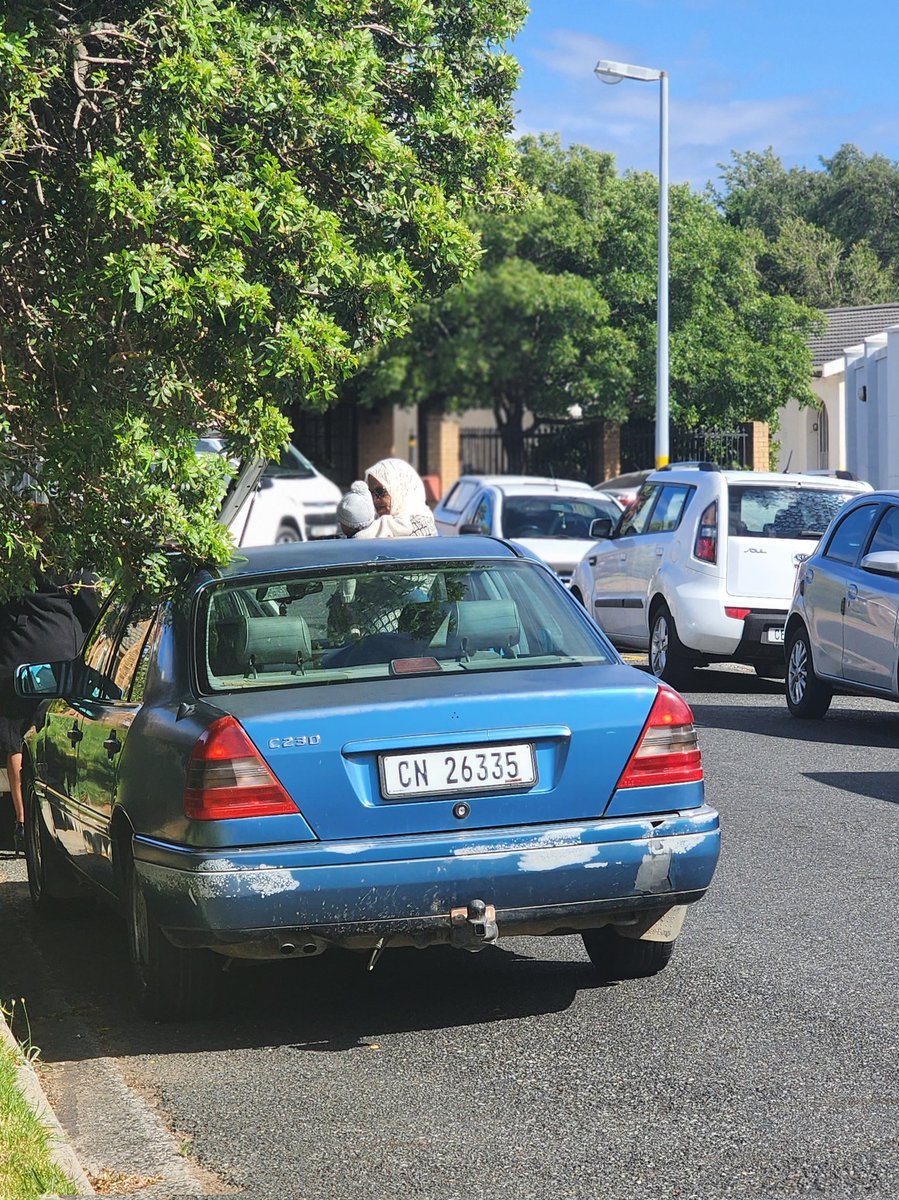sikspens's tweet photo. Surely you are not allowed to run funeral services from a residential area and house?? @CityofCT #Strand https://t.co/lGtIT2ZKSO
