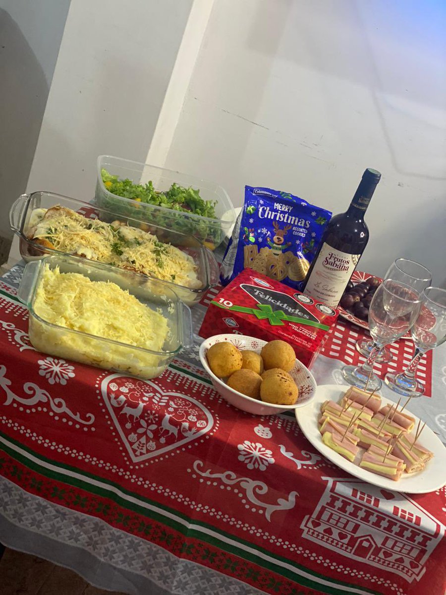 🍷✨💚❤️