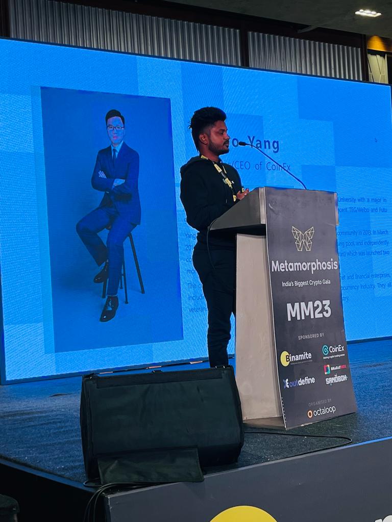 IBTxOfficial's tweet photo. Santosh Kumar of @coinexindia is explaining to the crowd about crypto trading #cryptogala #MM23 🔥 https://t.co/XuJVWEnkRl