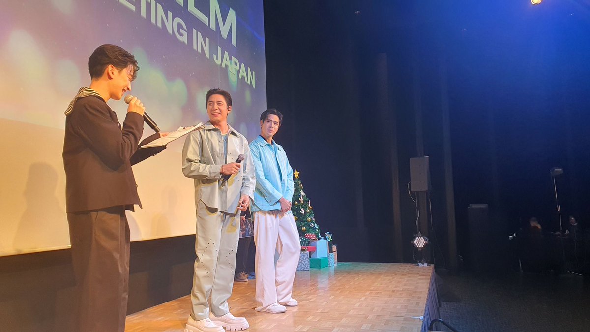 เอาภาพน่ารักๆมาฝากกกก 🥰

JAMFILM IN JAPAN
#JF1stFanmeetingJAPAN