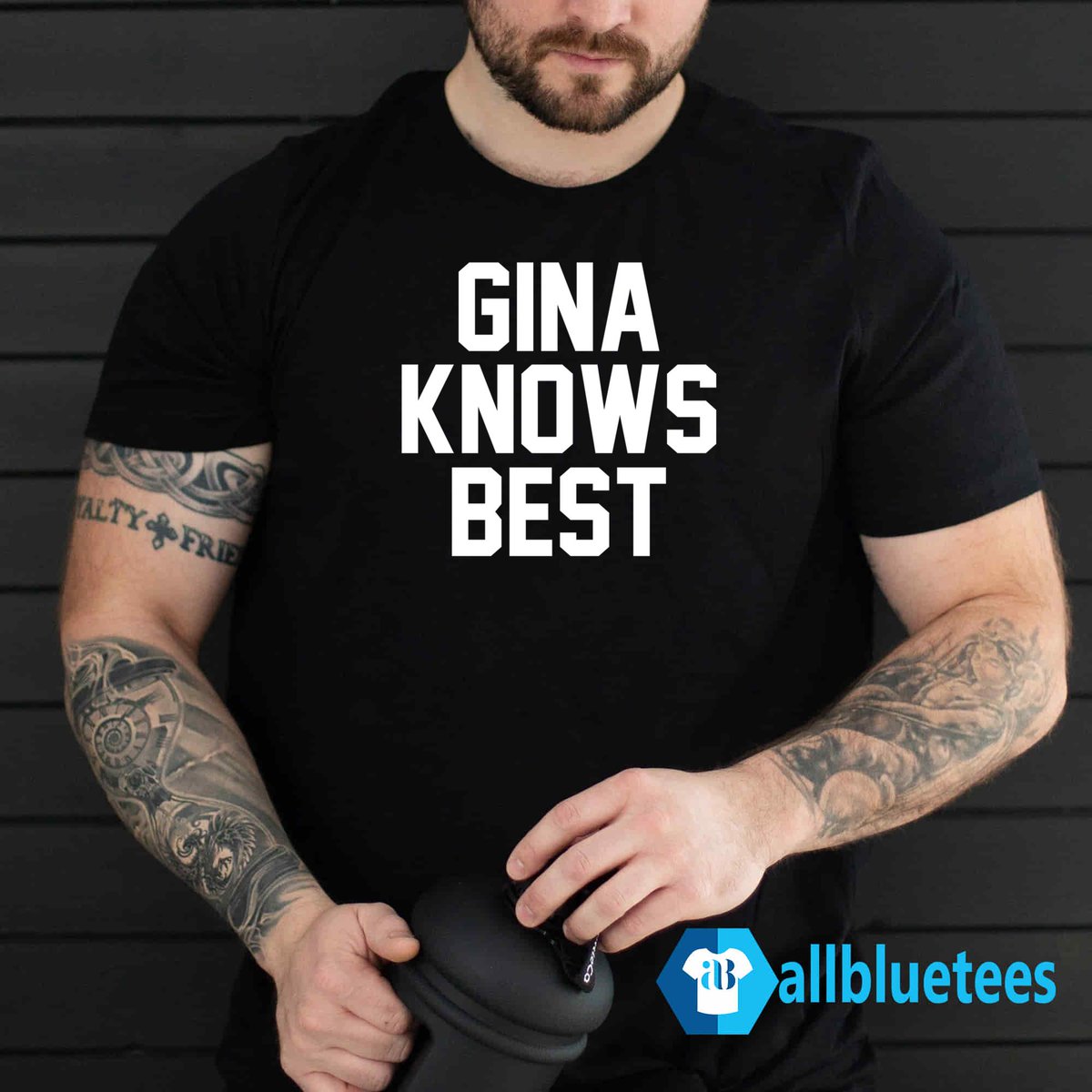 💖 Make a statement with the Gina Knows Best – because who wouldn't want a daily dose of Gina's wisdom and flair? 🌈✨ Grab yours now and join the fashion revolution led by the queen of style advice! 👑👕
allbluetees.com/product/gina-k…