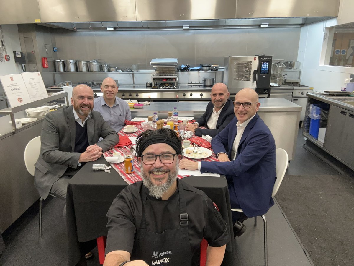 FalconDevChef's tweet photo. Christmas Chef’s Table Lunch for our partners at @LainoxAli in my Test Kitchen at @FalconFoodserv HQ https://t.co/8FwqccrUhI
#Christmas2023 
#Christmas 
#cateringforall
#Lainox
#KitchenSessions https://t.co/r0jw2Ibchy