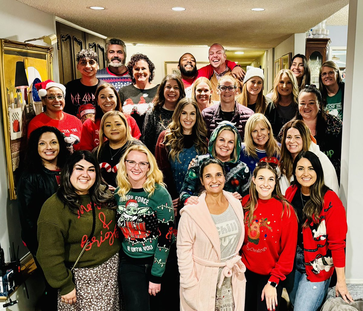 Happy Holidays from your Naranca Mustang Staff! @CajonValleyUSD @CVPrincipalNA