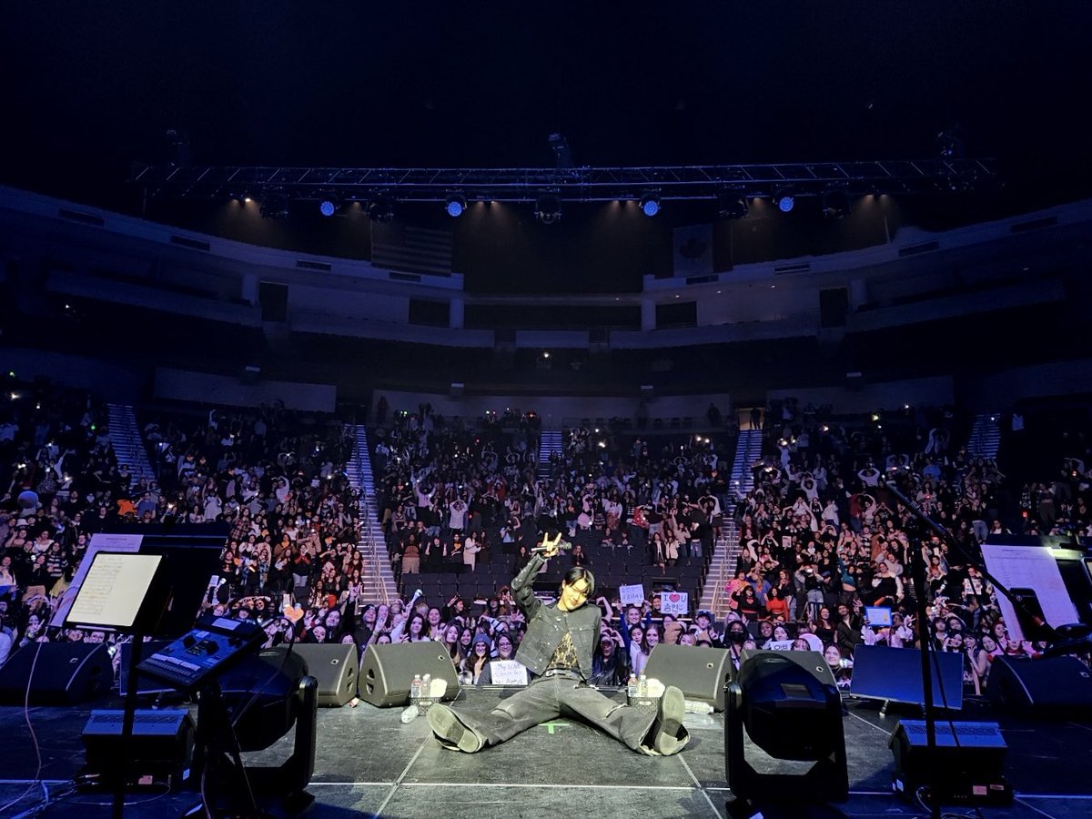 c_woodzofficial's tweet photo. [📷] 
231208
2023 WOODZ World Tour 'OO-LI and' in Atlanta

애틀랜타에서도 우즈락하자🎸❣️

#WOODZ #우즈
#OO_LI_and_in_Atlanta
#OO_LI #OO_LI_PROJECT https://t.co/qX0WApsxON