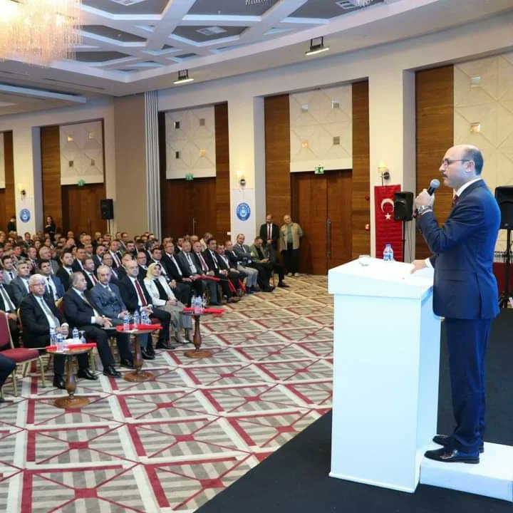 murselozata's tweet photo. Muğla Şube Yönetim Kurulu olarak sendikamızın Eğitim ve İstişare Toplantısına katıldık. Muğla’dan Ardahan’a, Hakkari'den Edirne'ye kadar yürekleri bir, dilleri bir, fikirleri bir olan Türk Eğitim Sen’in yiğit uç beyleri olarak yek vücut halde kale gibi dimdik ayaktayız. https://t.co/ElFahZgXtx