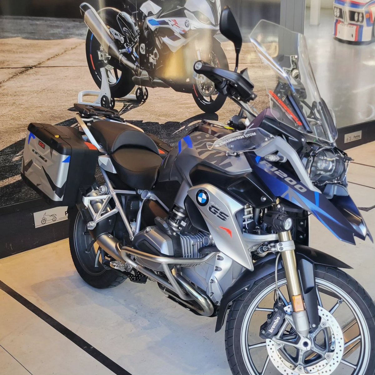 nebashin_vlog's tweet photo. 報告動画出します
#r1300gs #r1200gs #バイク旅 #ひとり旅 #絶景 #motovlog #eosr #バイク好きな人と繋がりたい #バイクのある風景 #バイクのある人生 #バイク写真部 #バイク乗り #バイク https://t.co/HrHoZa4Wc6
