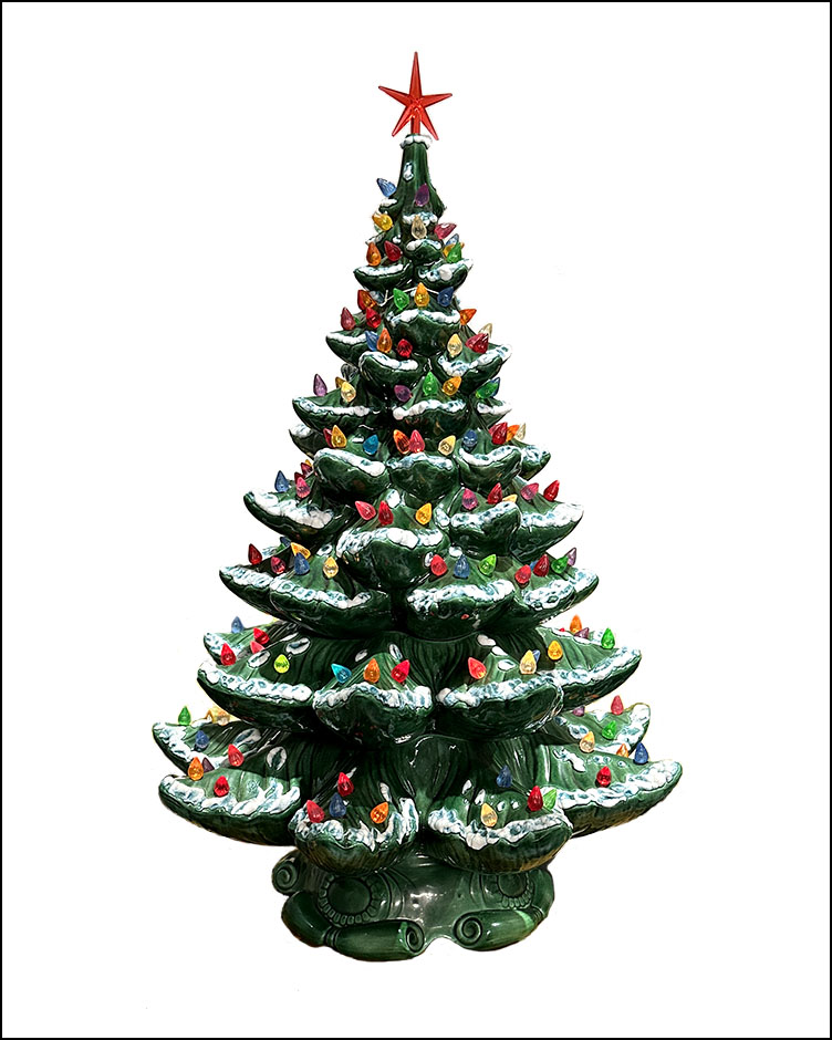 Sold B4 we could post: Vintage Atlantic Mold ceramic Christmas tree. #TwoGuysAndADog #AtlanticMold #ChristmasTree #CeramicChristmasTree #VintageChristmasTree #HolidayDecor #Collectible #HomeDecor #InteriorDesign #StratfordAntiqueCenter #ShopSmallBusiness