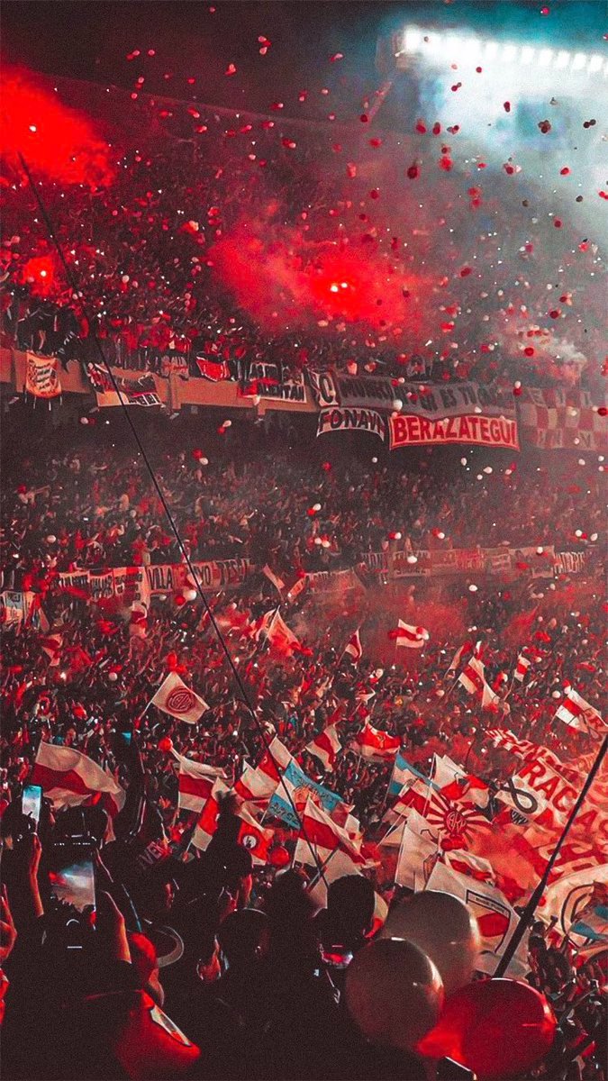 No van a entender nunca lo hermoso que es ser de River , ser de River es una bendición .