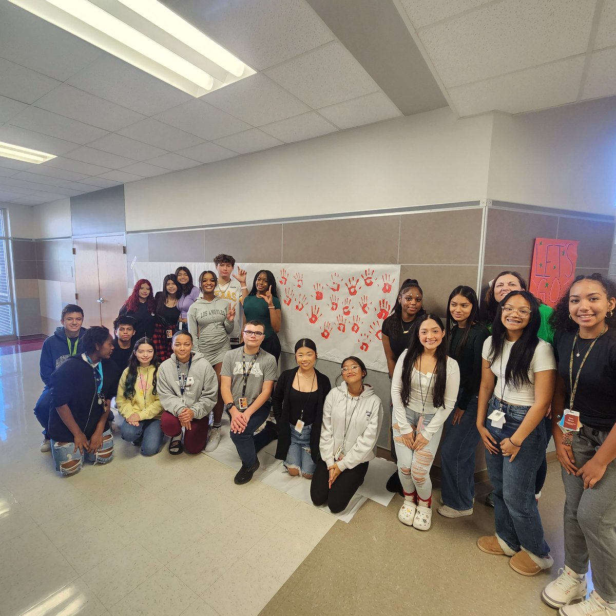 WitterELA's tweet photo. @LHSHarmon English Honors 2 classes participated in #redhandday after reading @ishmaelbeah34 book A Long Way Gone. @flandersr @Jrodsfam @SPSheehan https://t.co/Xo91rxHS5G