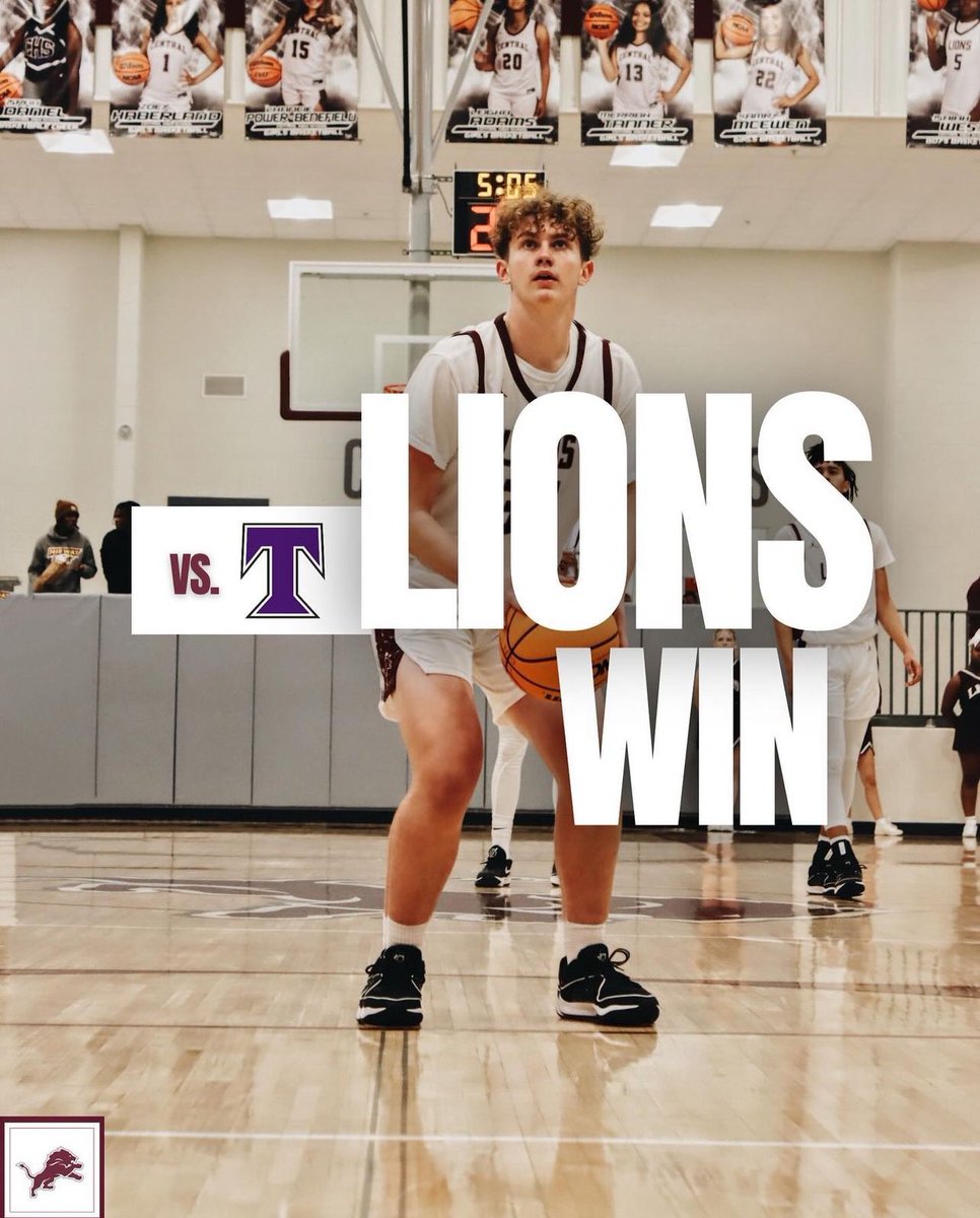 Central Basketball tweet media