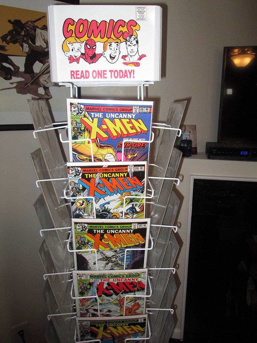 Loston_Wallace's tweet photo. #SpinnerRack #Topper #Commissions #ComicBookRack
I'm still have slots open for anyone who'd like to get a commission of a custom spinner rack topper to place atop their comic book spinner rack! Contact me via Messages for details! Thanks! https://t.co/vpwtUo3CP6