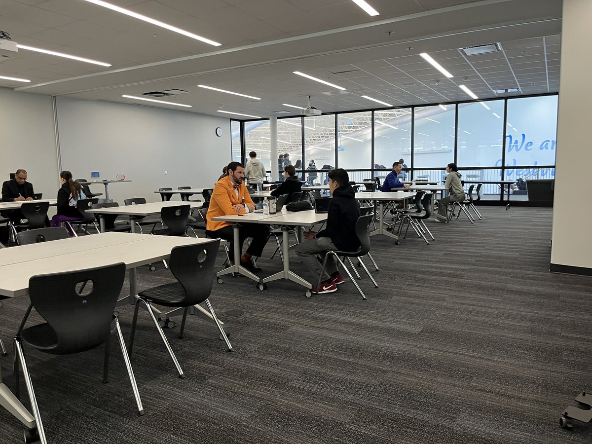 GorrinJM's tweet image. It was a wild week in the world of @OPS_Westview freshmen! Mock interviews, choose your pathway fair and a recognition assembly. Ending the semester with a bang!