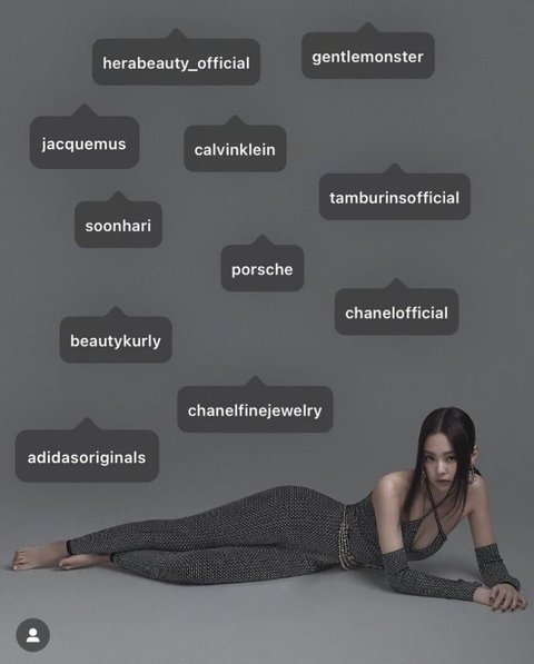 pannchoa's tweet photo. All of BLACKPINK Jennie's active CFs
https://t.co/oUr4igLqY4 https://t.co/8V4xMnrIeN