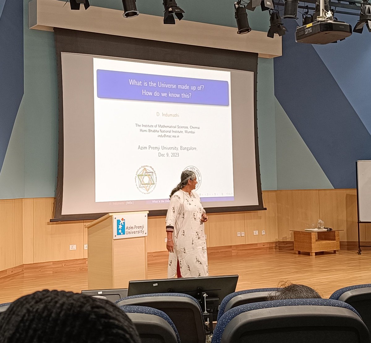 And the day kicks off with prof Indumati from IMSc with a wonderful interactive plenary on what the universe is made of #SURC2023, <a href="/azimpremjiuniv/">Azim Premji University</a> <a href="/HandsOnPhysics/">Physics@Azim Premji University</a>