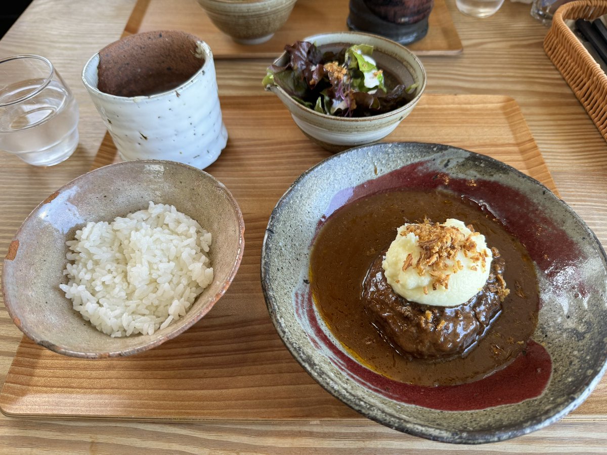 ldh_ttryk's tweet photo. 美味しかった😋
サラダ🥗のドレッシング好みすぎで一瞬で食べちゃった❤️

#アラベスク舎オチャバ https://t.co/P63KueBFsE