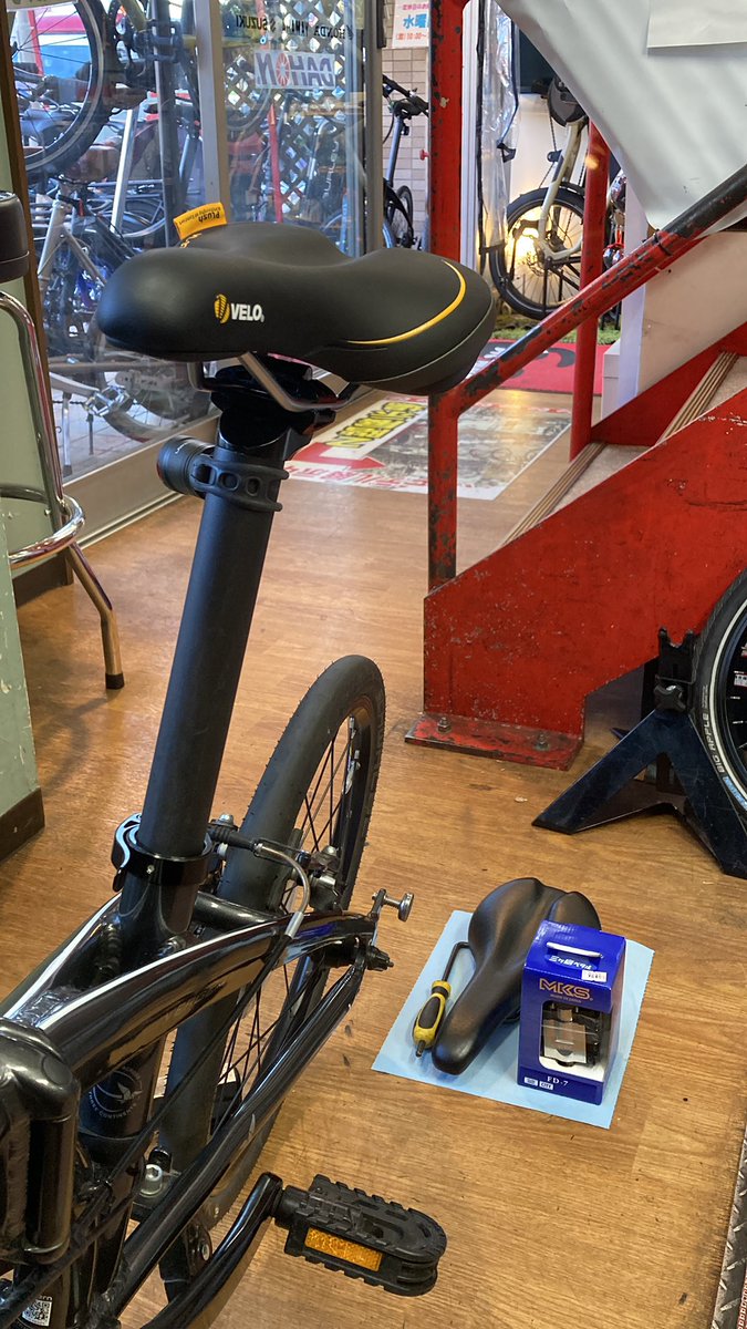 calmaxnabesan's tweet photo. tern VergeN8の定期点検と
サドル&amp;ペダルの交換
シートクランプレバーの潤滑
シフト調整
ハンドルポストのヒンジ調整

Verge N8 2023' 旧価格 ¥109,780
ブラック🐦‍⬛とグリーン🫛店頭在庫あり
#VELO3251 #FD7 #tern #vergeN8 #定期点検 https://t.co/X8fwDBAxeR