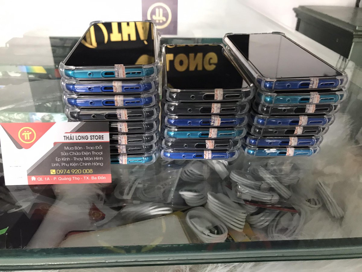 Nguyenlong052's tweet photo. Thay cái Logo cho xe và cửa hàng cho mọi người biết Shop có trao đổi Pi Network
Ai cần máy J2 G532 và Mi A9 siêu phẩm trong tầm giá LH shop nào mại zô mại zô. alo zalo 0974920008 https://t.co/SnRiFk3xVK