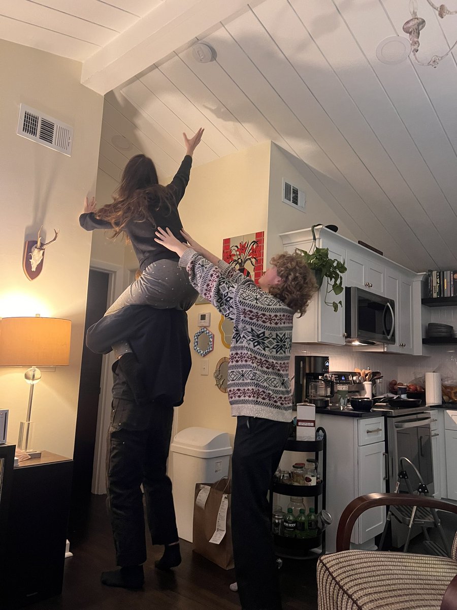 pasta_lloyd's tweet photo. how many mom rockrs does it take to change the fire alarm batteries? https://t.co/eNjn6zgHOL