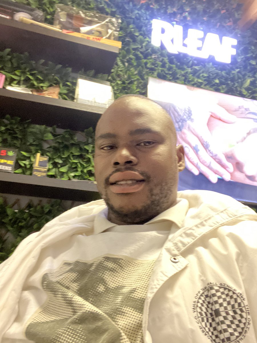 TwoKBlazza tweet media