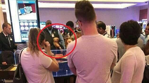 KAMALinMNM's tweet photo. #Pottaikanth Casino club ல சூதாடின இமேஜ் ��ருக்கு அந்த மென்டலான் #ஏர்வாடிரெகார்ட்ஸ் போட்டு விடுங்க 🤘
@rajinikanth
@baba_rajkumar 🤡 https://t.co/hIydX5K71S