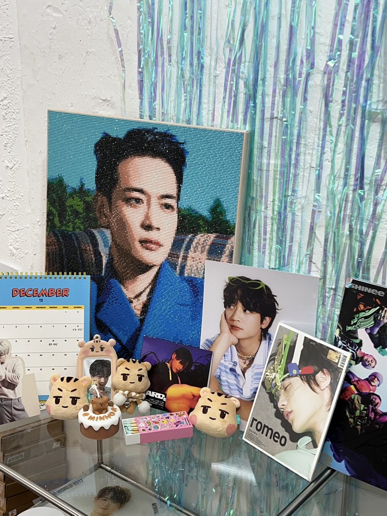 #샤이니 #민호 님의 생일 이벤트가 12/8-10 진행 됩니다 !! 🫶🏻🫶🏻
#영원한_나의_희망에게
#다정한_민호의_서른세번째_겨울