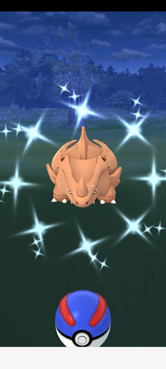 jen_deslauriers's tweet photo. First catch of the day !!!! ✨️ #PokemonGO #PokemonGOfriends #PokemonGOshiny #bedshiny #firstcatch 💕 https://t.co/Fgwr0MS1pn